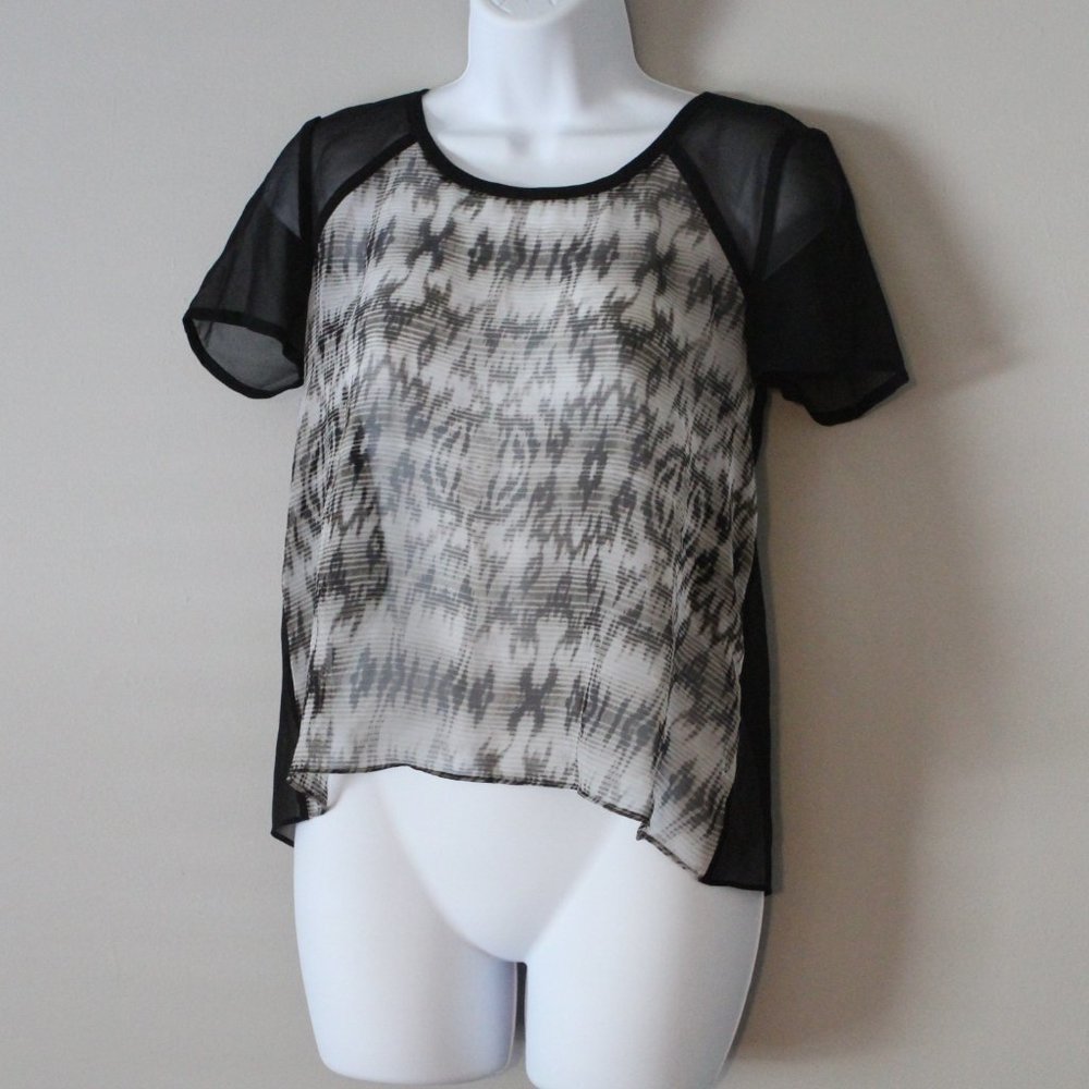 American Eagle Size XS Sheer Blouse Open Back